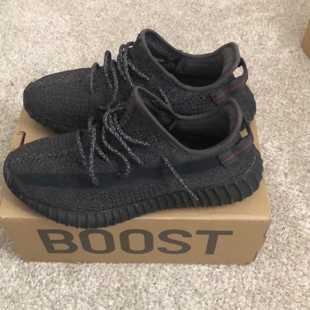 Black reflective yeezys size 11